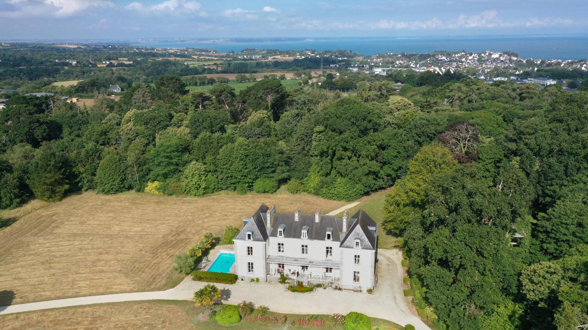 Domaine Du Cloitre Bed and Breakfast Pleneuf-Val-Andre Eksteriør billede